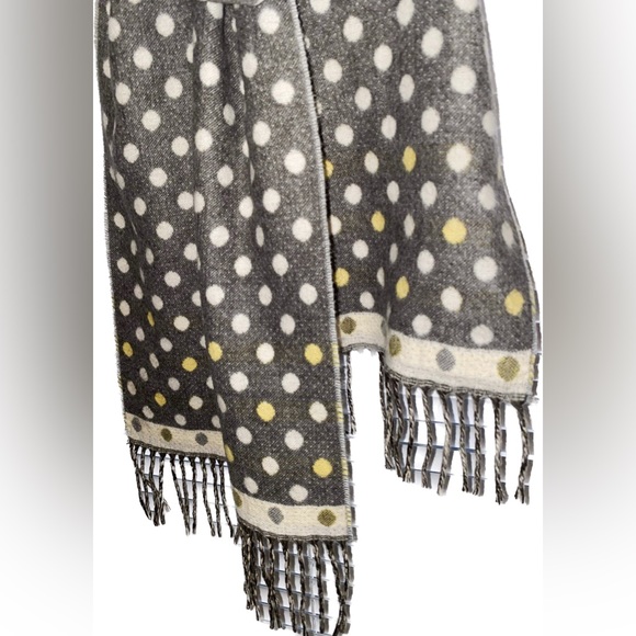 V. Fraas Cashmink Women’s Polka Dot Fringe Scarf Shawl One Size-PreOwned - Picture 7 of 8